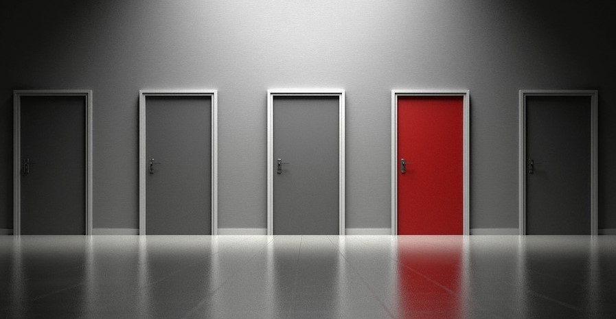 Jak vybrat kvalitní plastové vchodové dveře